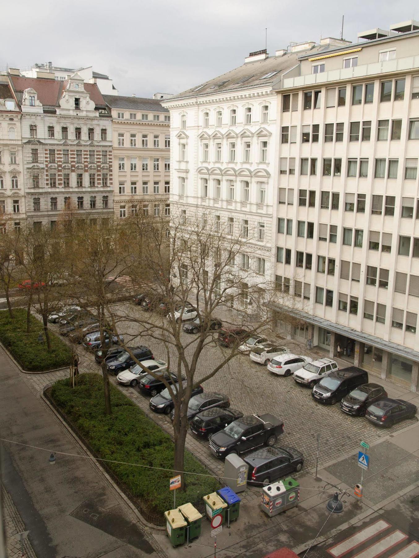 Schweizer Pension Solderer Vienna Exterior photo