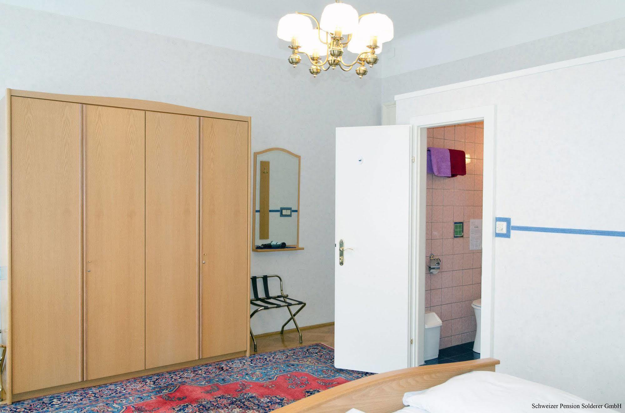 Schweizer Pension Solderer Vienna Exterior photo